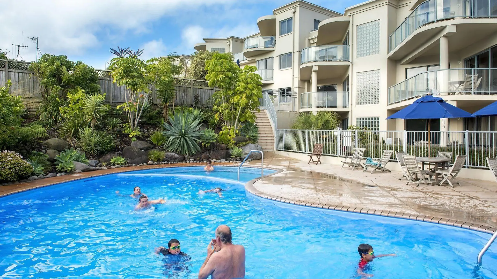 The Reef Beachfront Apartments Mount Maunganui