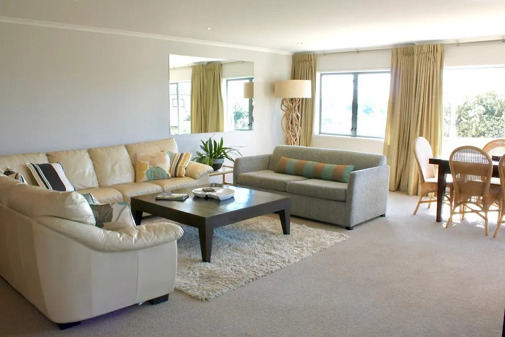 The Reef Beachfront Apartments Mount Maunganui