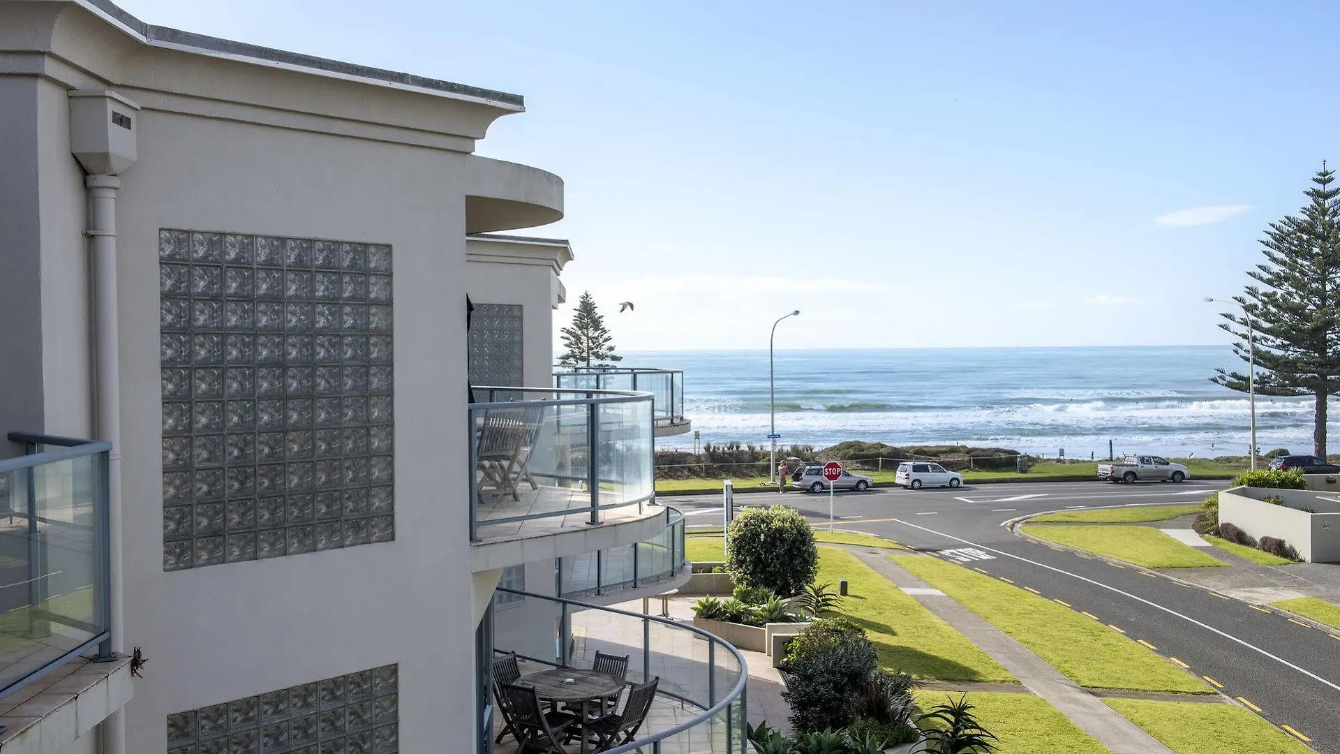 The Reef Beachfront Apartments Mount Maunganui